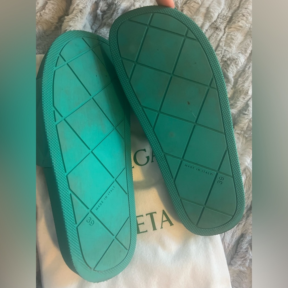 Bottega Veneta Pool Slides size 39 - Picture 5 of 10